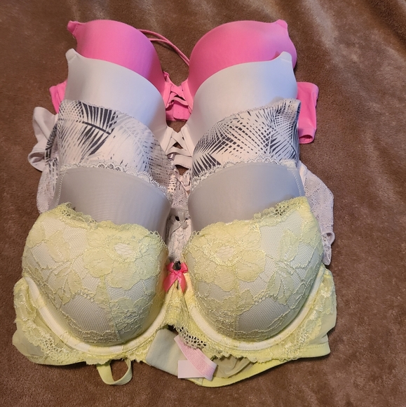 Victoria's Secret Other - VS bra bundle